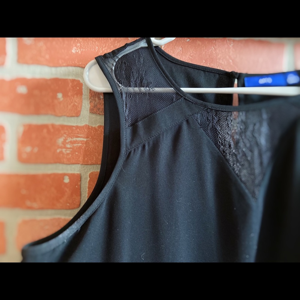 Apt. 9 black sleeveless blouse